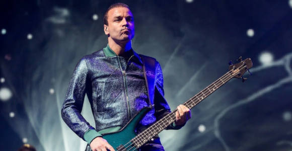 Muse  Hush
